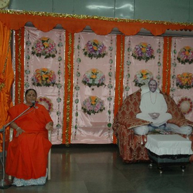 APR 2010 - Kirtan Aradhana GJ India - 28 April