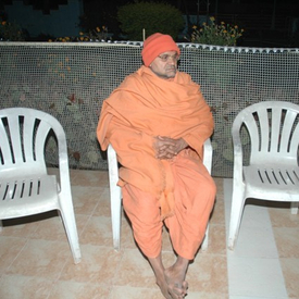 DEC 2010-Guruhari Darshan at Pappaji Tirth