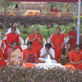 FEB 2010-Param Pujya Taraben 6th Akshardhamgaman Anniversary - India-17 February