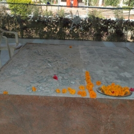 JAN 2011-Khatmuhrat Mahapooja Part 2