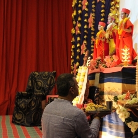 MAY 2011-Triveni Mahotsav-Mahapooja-UK