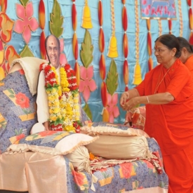 NOV 2011-Parabhakti Samaiyo