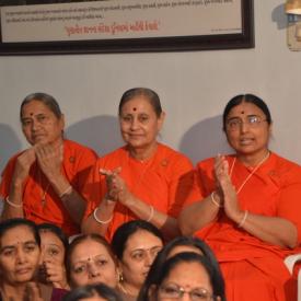 NOV 2012 ANNUKUT THAL AARTI 11.30 T0 12.30 MANDIR_141112