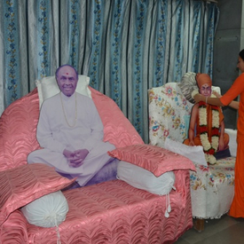 OCT 2014-gunatitanand swami pragtyadin-071014