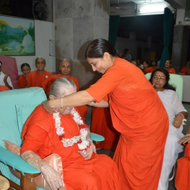 SEP 2014-BHADRVA VAD 6 PADUBEN GROUP AAYOGEN-170914