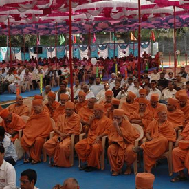 15-2-16 p.p.aksharvihari swami80 birthday